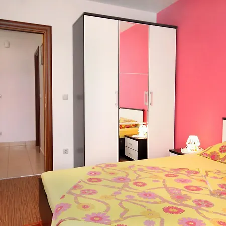 Apartment 3283c Petrcane