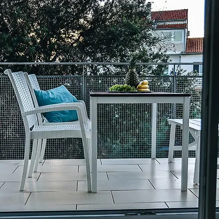 Apartment 3283c